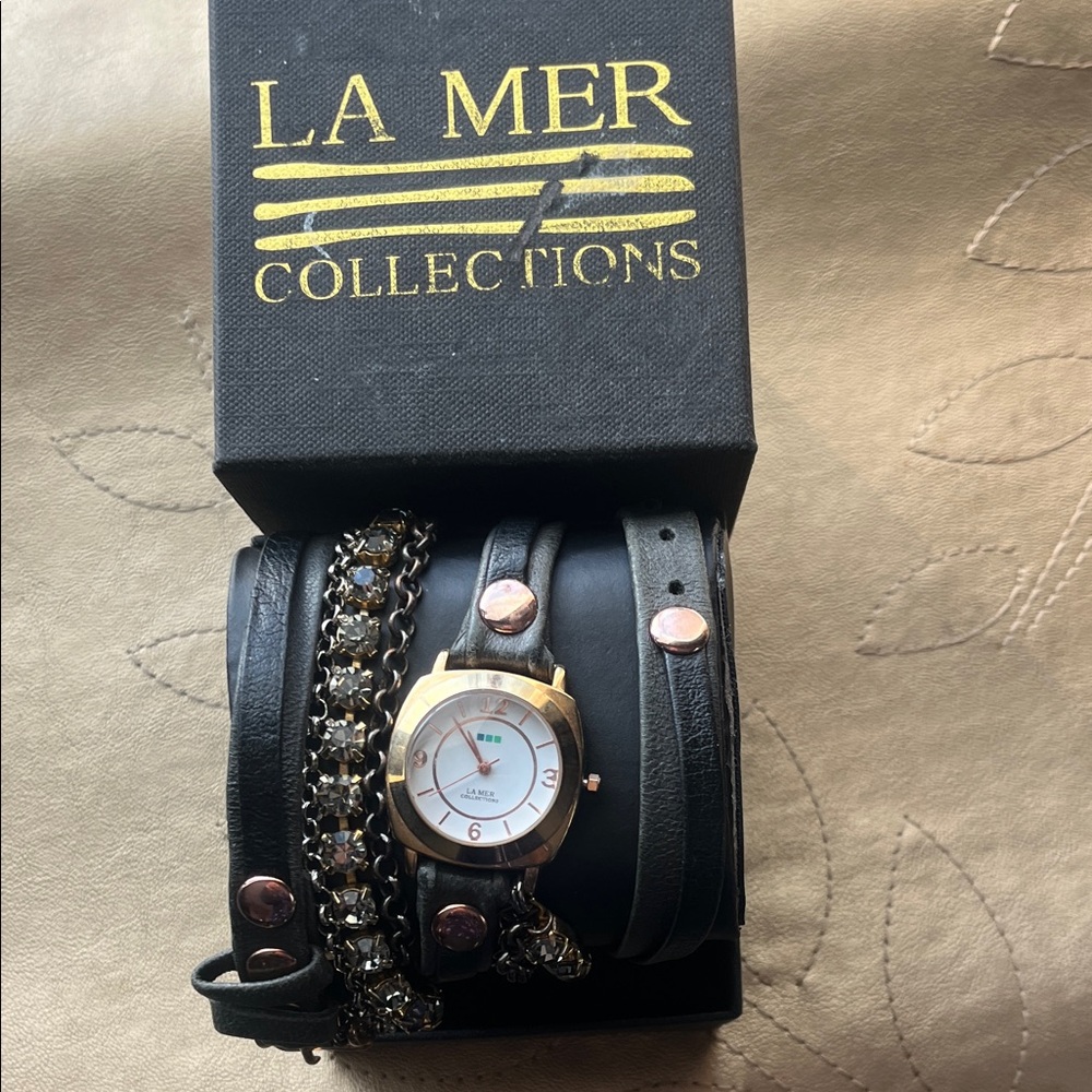 La Mer Gold and Black Leather Wrap Watch